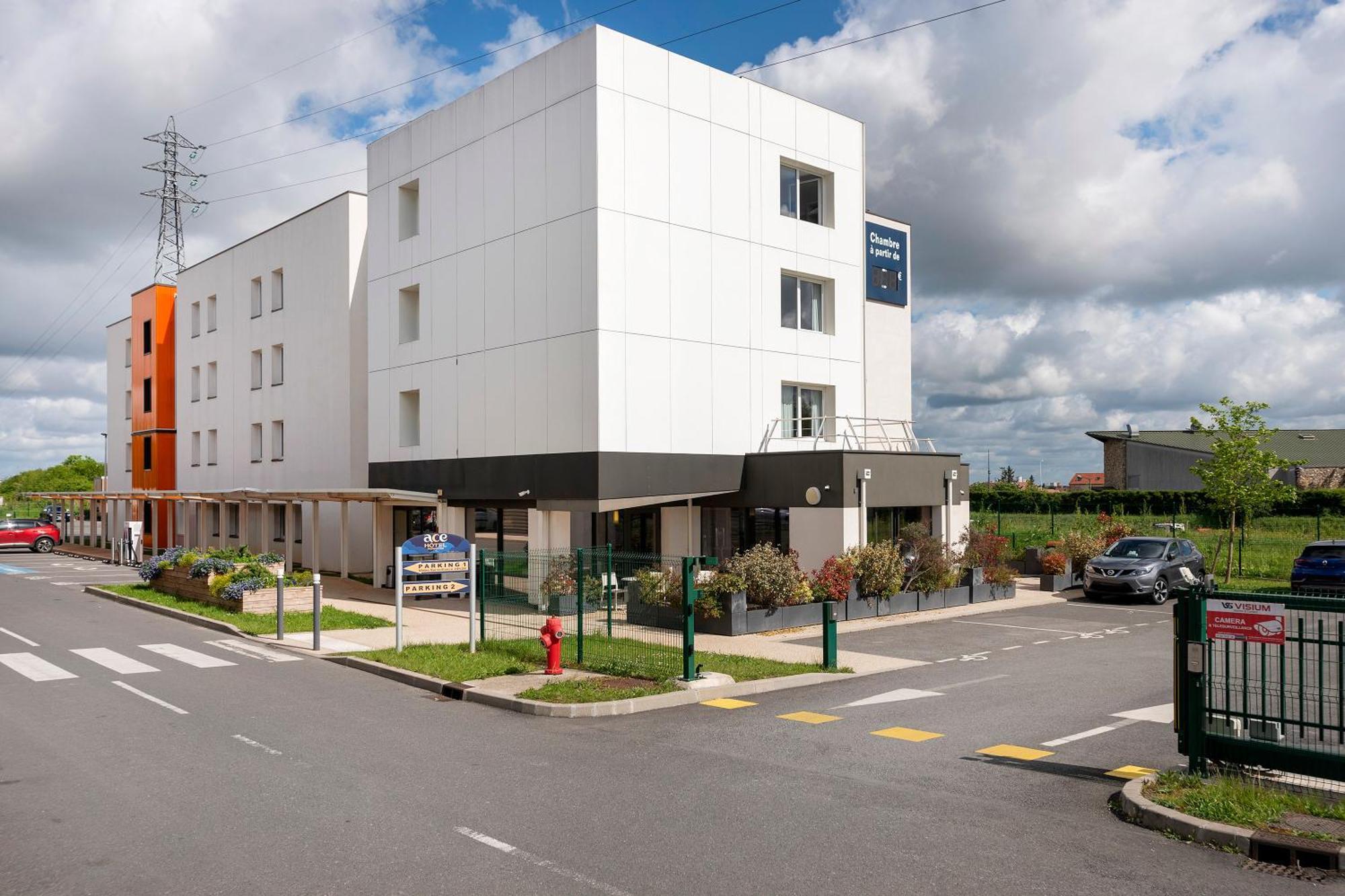 Ace Hotel Paris Sud Villabe Kültér fotó